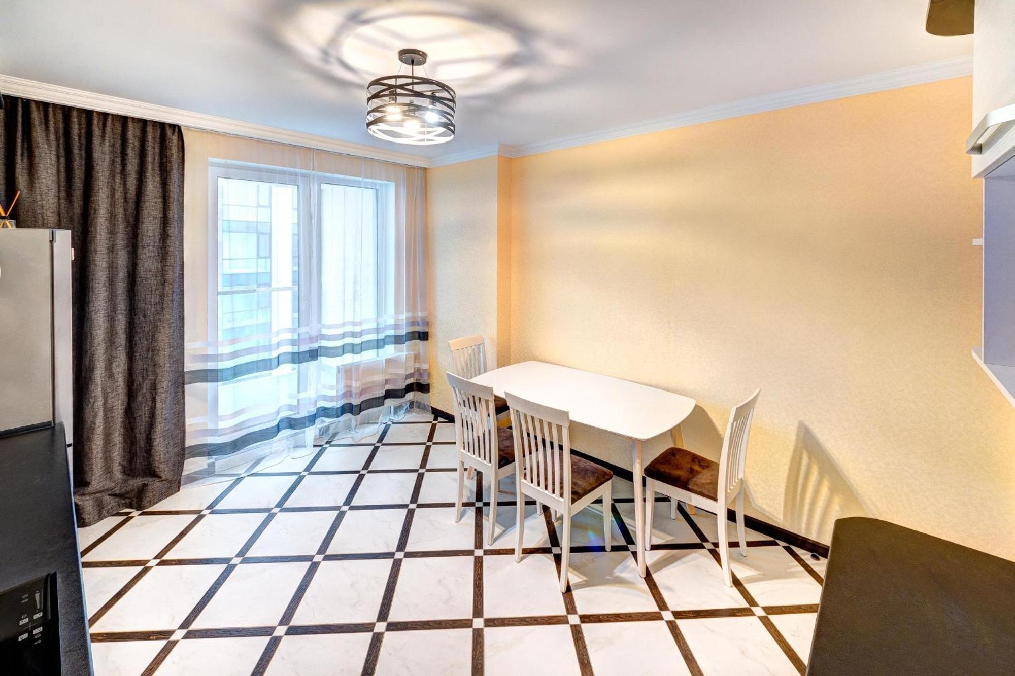 Apartment Voskresenska 18 , Парковые Озера Киев Номер фото