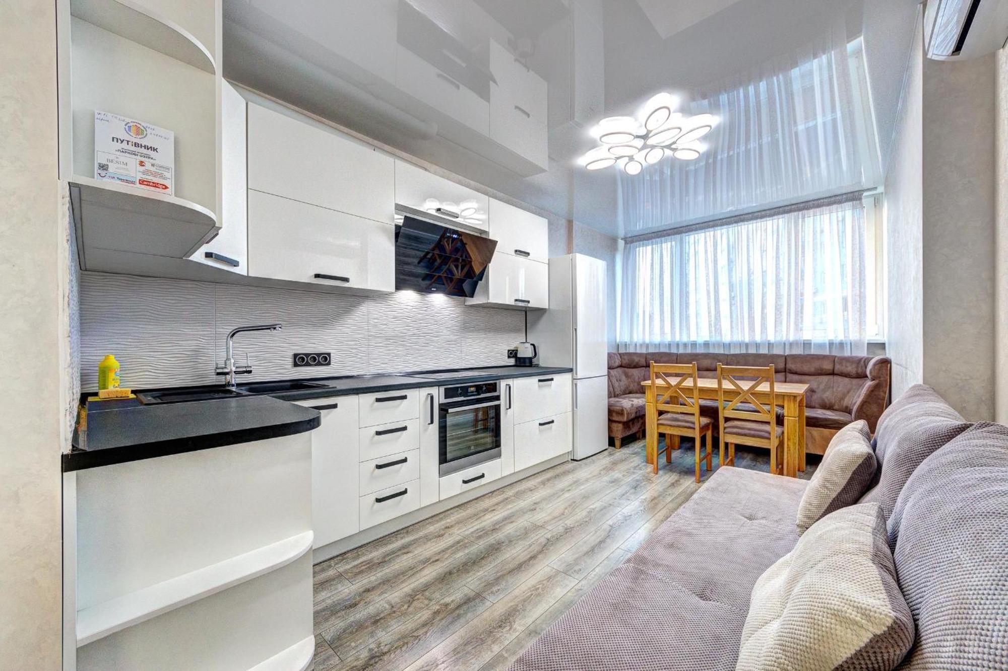 Apartment Voskresenska 18 , Парковые Озера Киев Номер фото